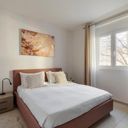 Regalia Suites - Free Parking Lugano Exterior foto