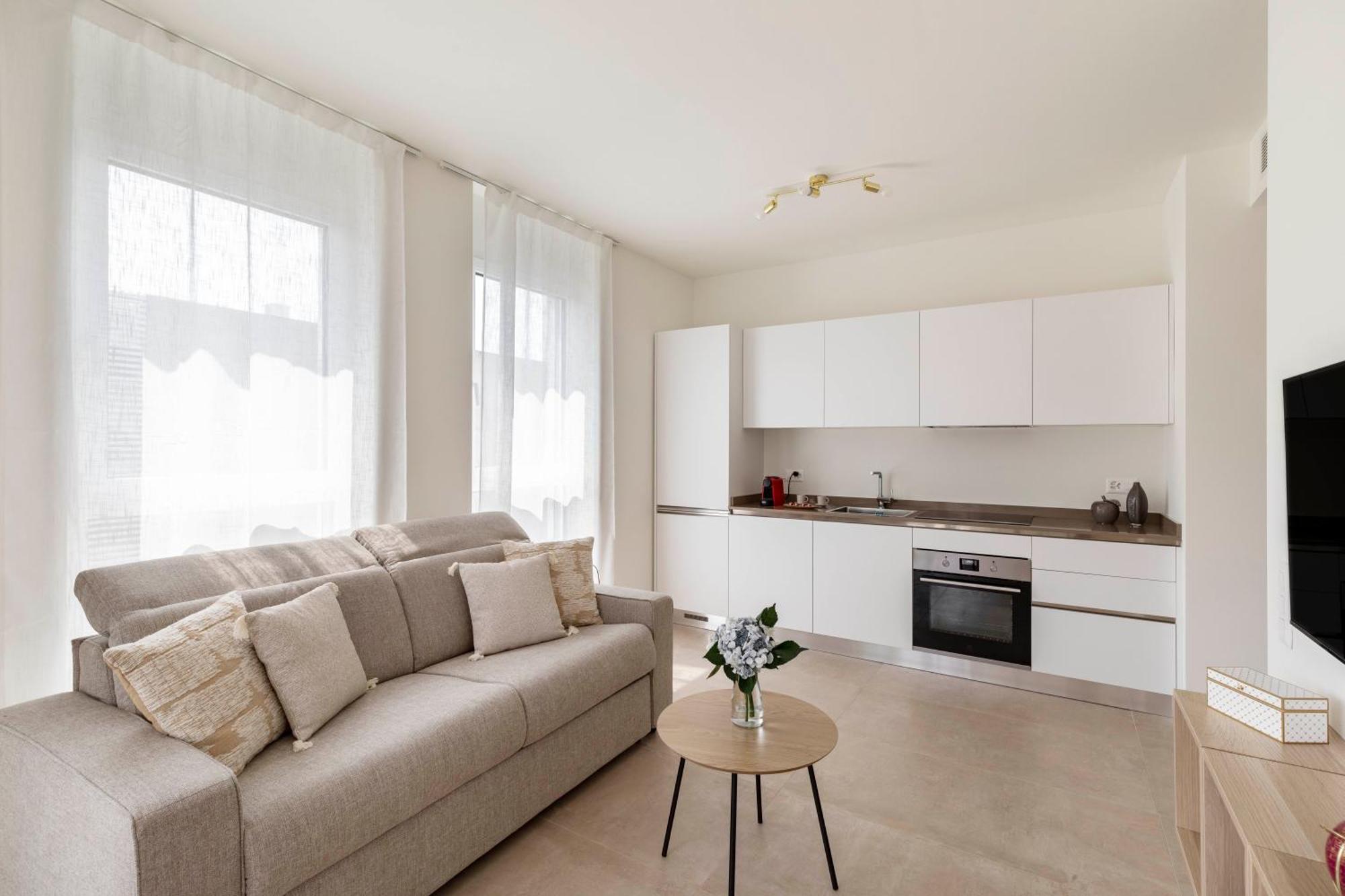 Regalia Suites - Free Parking Lugano Exterior foto