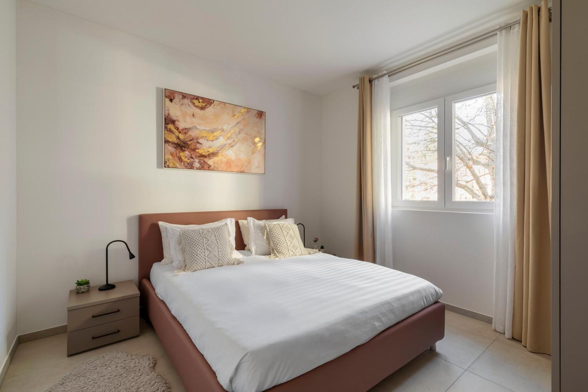 Regalia Suites - Free Parking Lugano Exterior foto